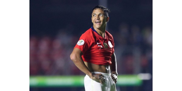 Kontratak akcji Alexisa Sncheza